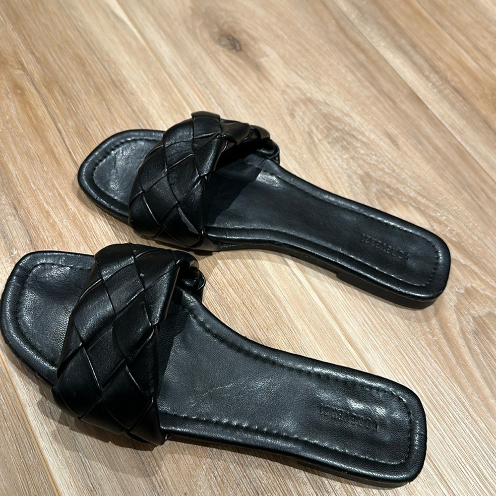Forever 21 sandals